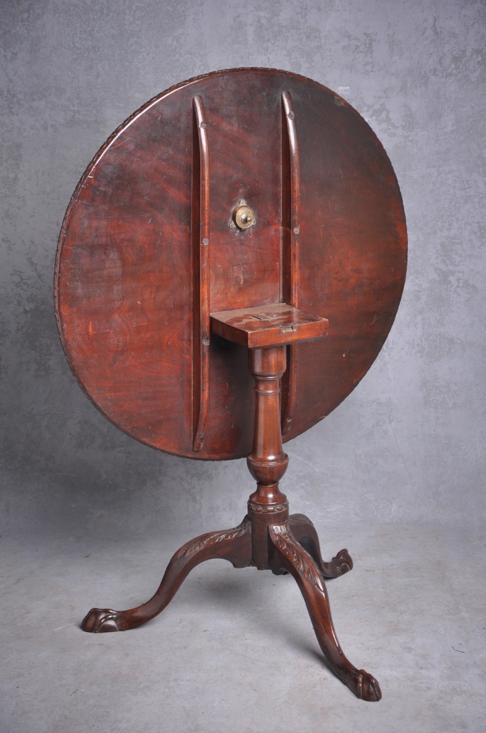 Fine 18th Century Tripod Table  View VI