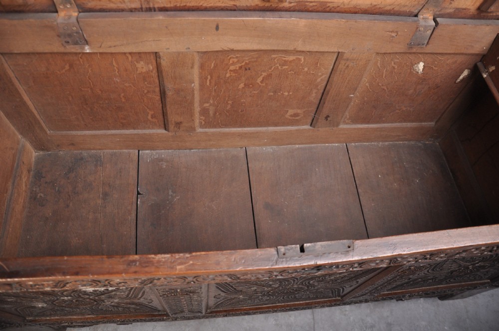 17th Century Oak Coffer View IV
