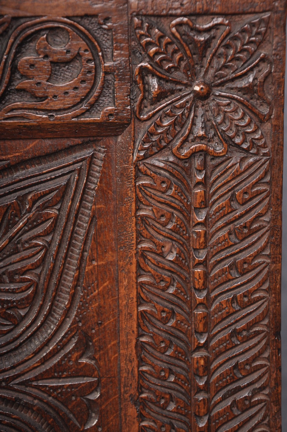 17th Century Oak Coffer View VIII