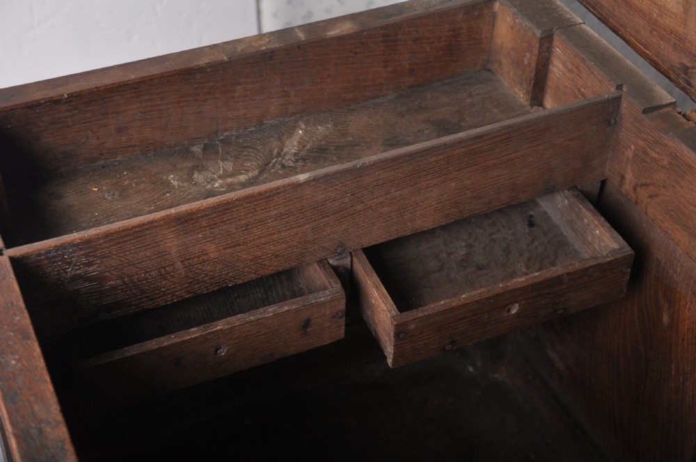 17th Century Oak Coffer View VI