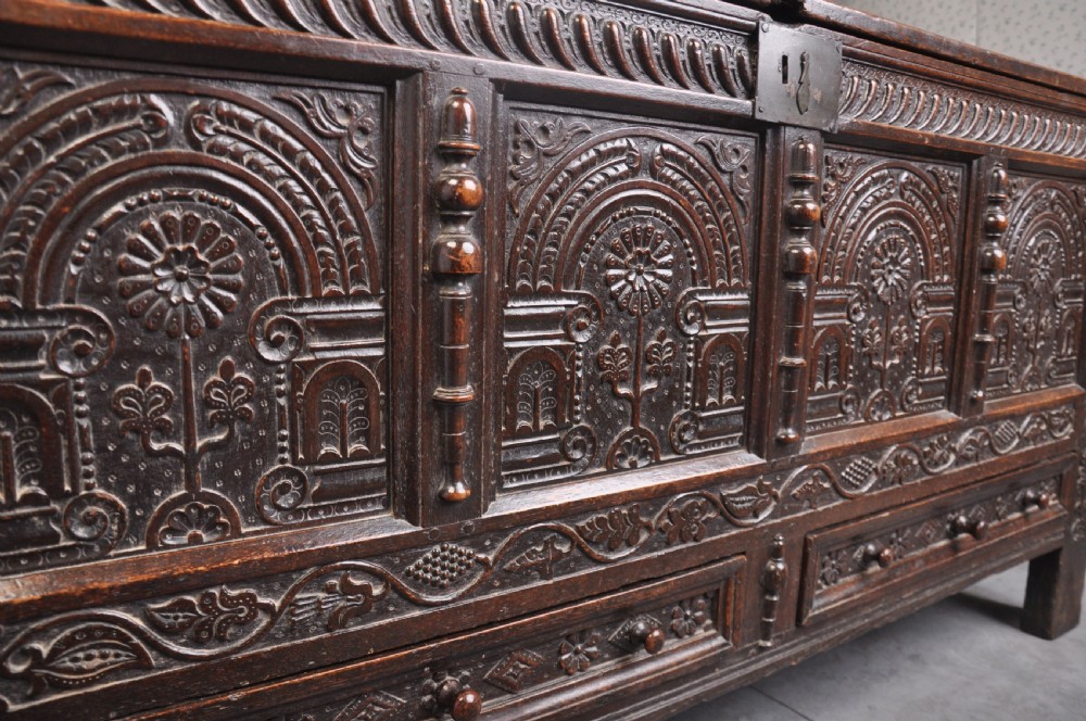 17th Century Oak Coffer View XVII
