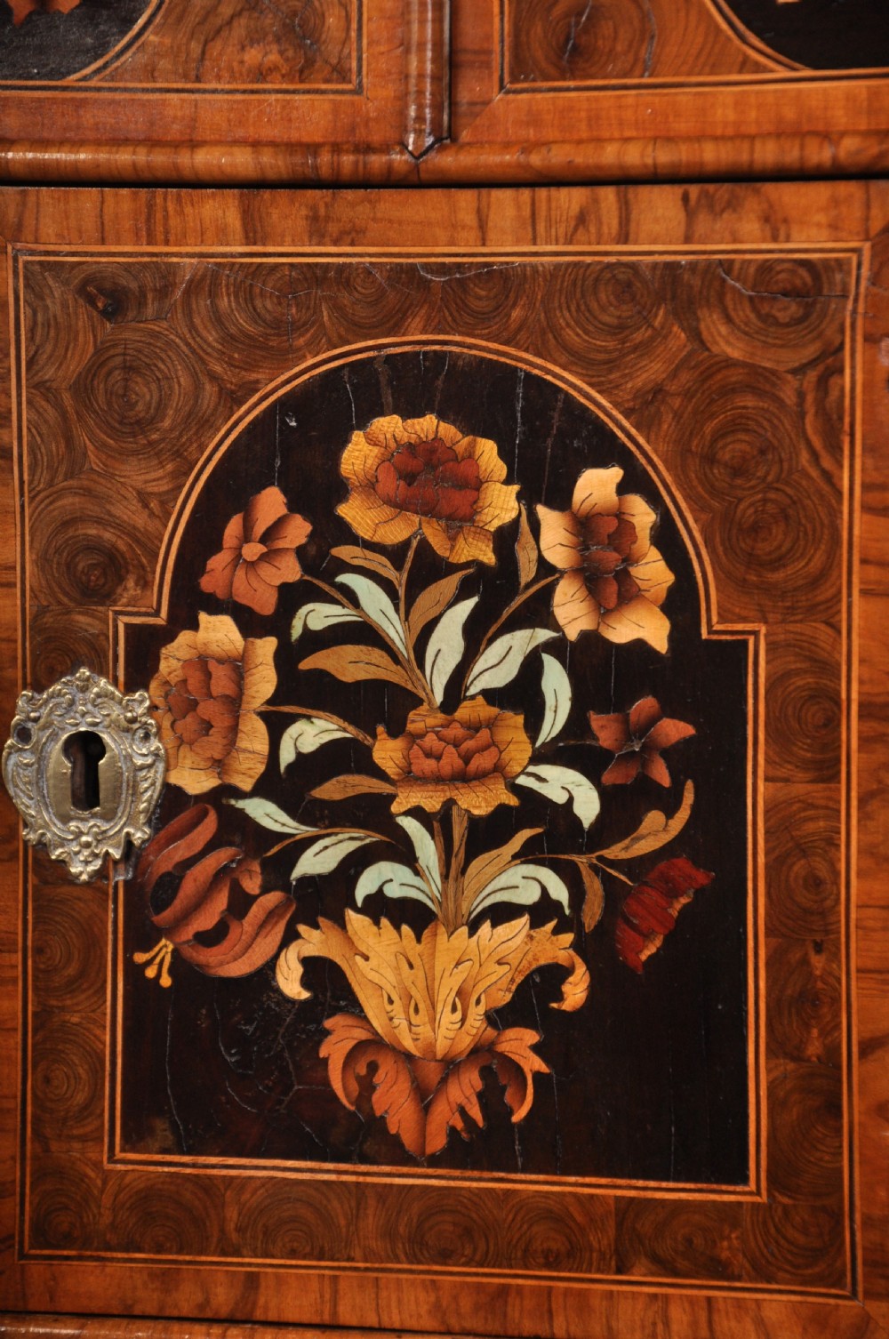 Charles II Olive Oyster-Veneered And Floral Marquetry Cabinet On Stand. View V