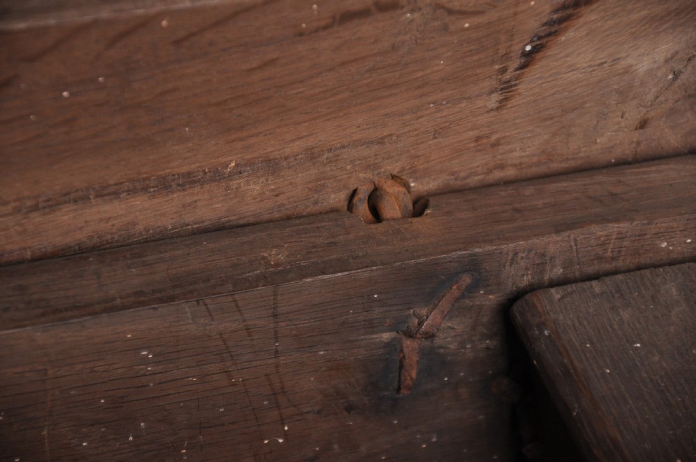17th Century Oak Coffer View VI