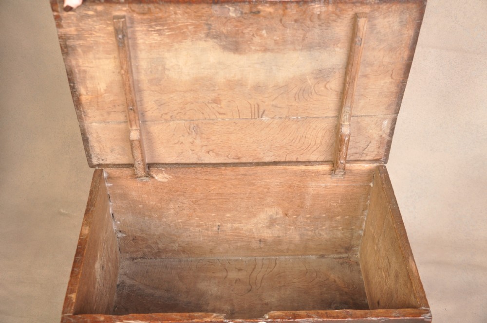 Early 18th Century Welsh Oak Coffer Bach View IX