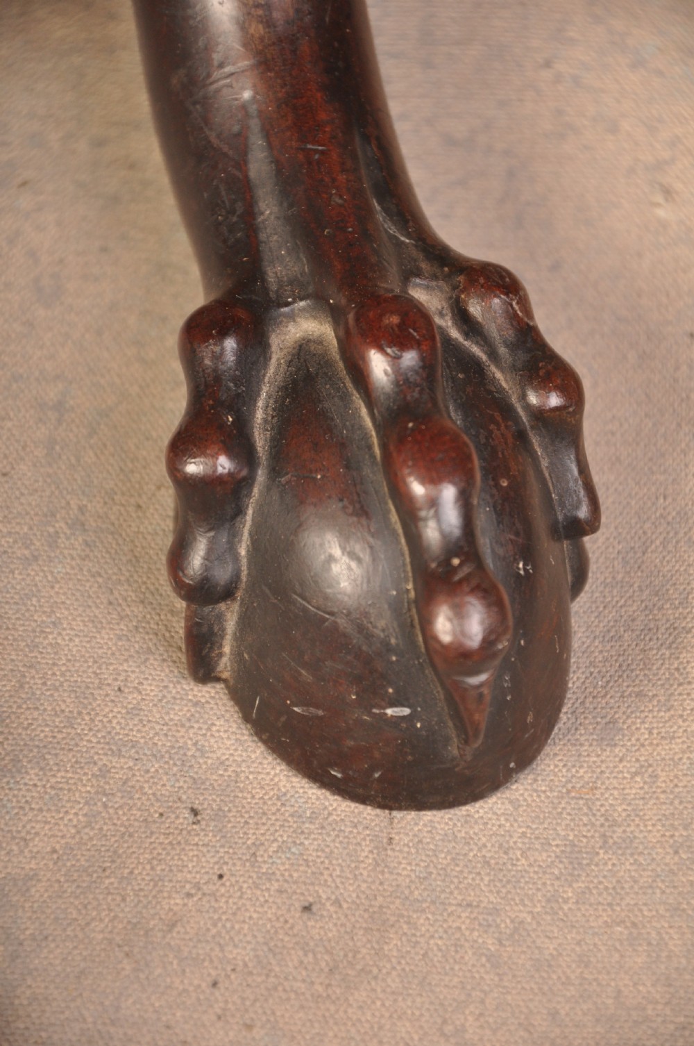 Fine 18th Century Mahogany Chippendale Tripod Table View IV