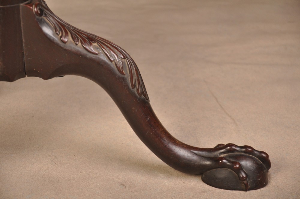 Fine 18th Century Mahogany Chippendale Tripod Table View V
