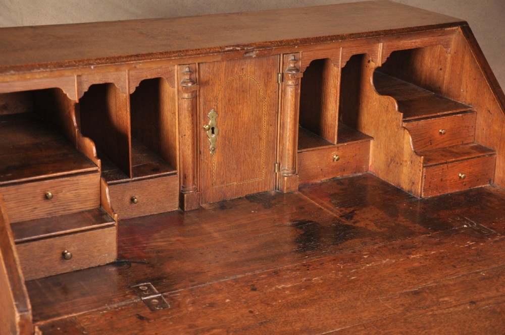 Early 18th Century Oak Bureau View IV