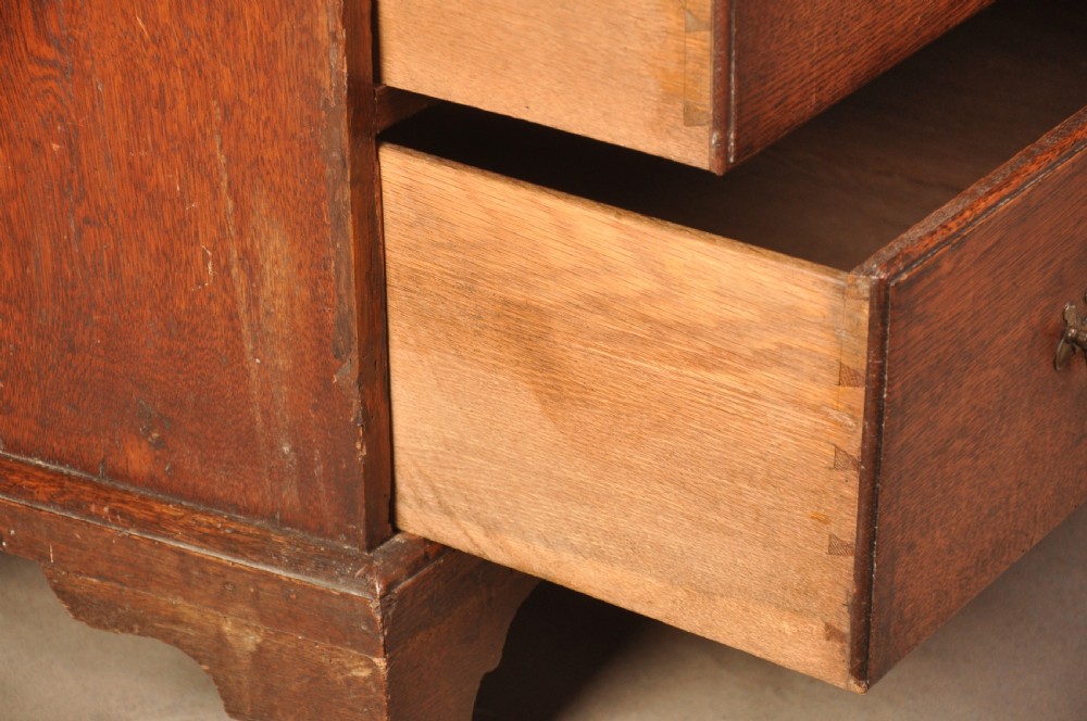 Early 18th Century Oak Bureau View XI