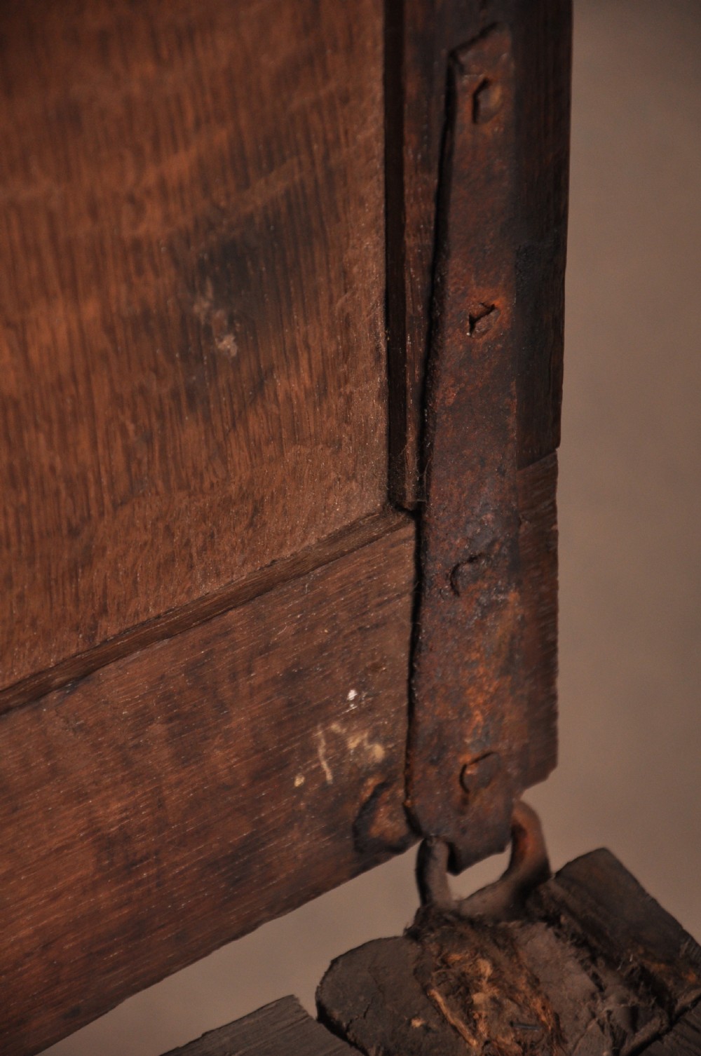 A Dated 17th Century Oak Lakeland Coffer View XII