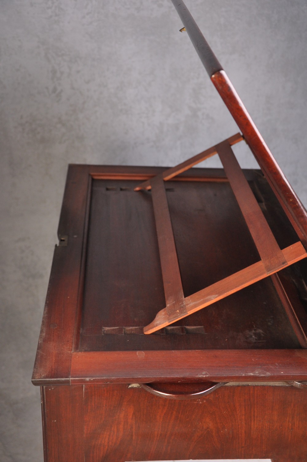 Fine 18th Century Mahogany Architect's Table View VII