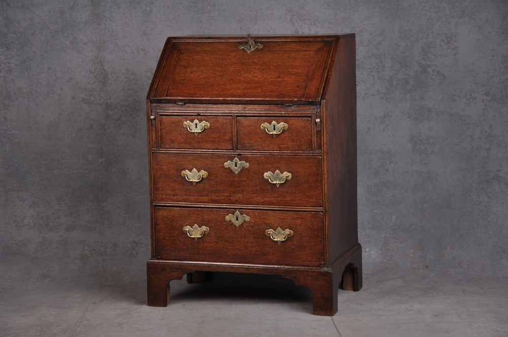 Small Early 18th Century Oak Bureau