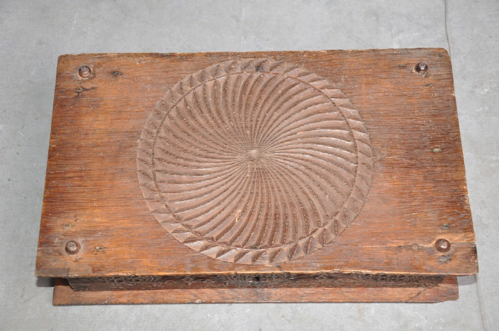 17th Century Oak Chip Carved Box View IX