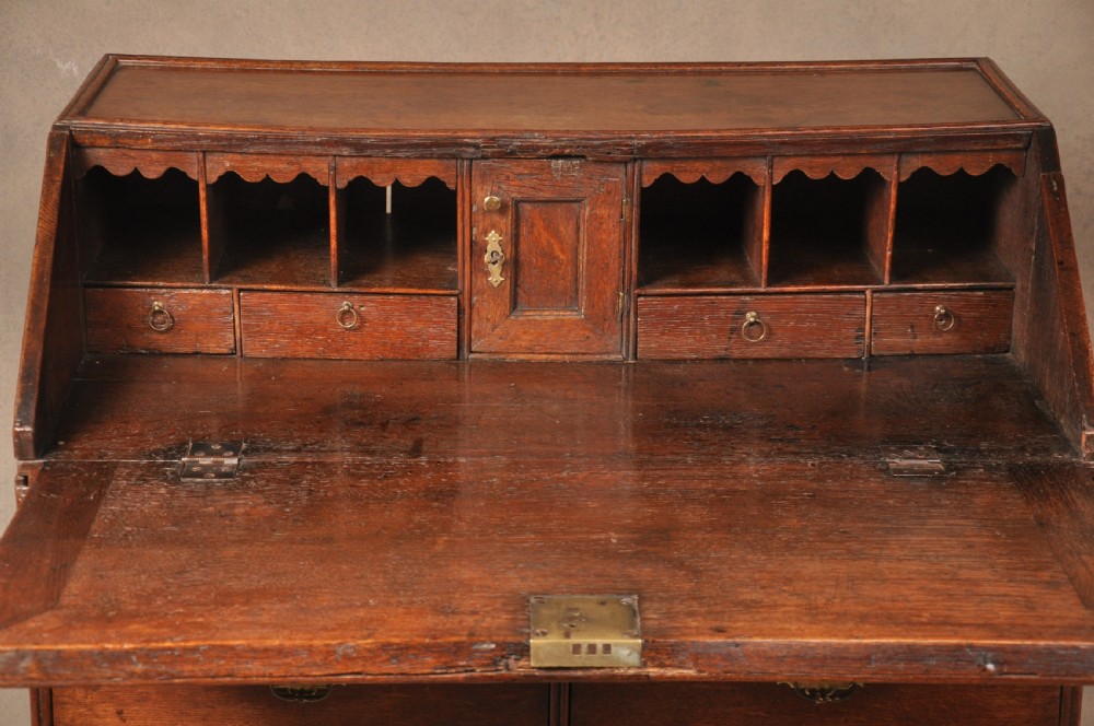 18th Century Queen Anne Oak Bureau  View V