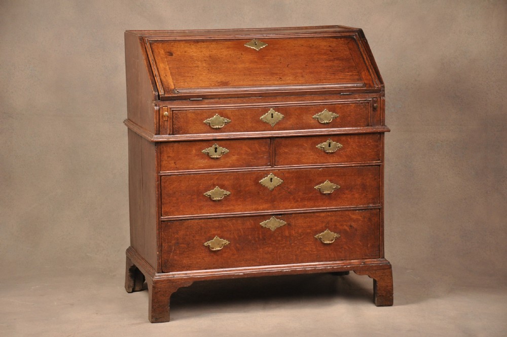 18th Century Queen Anne Oak Bureau  View XVI