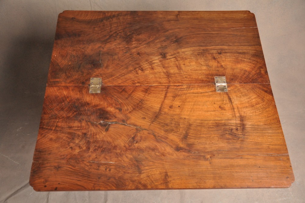 Early 18th Century Walnut Bachelors Chest View V