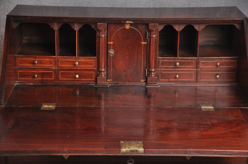 Fine 18th Century Mahogany Bureau View IV