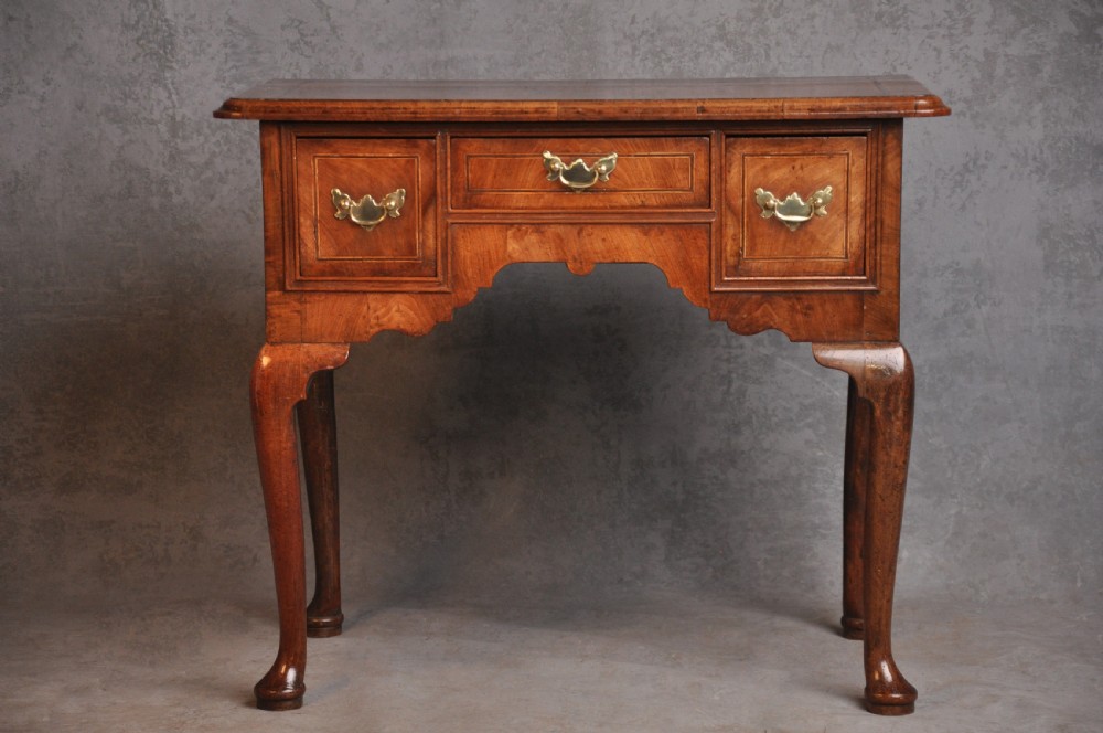 Fine Early 18th Century Walnut Lowboy
