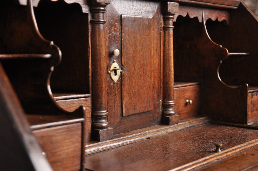 Small Early 18th Century Oak Bureau View VIII