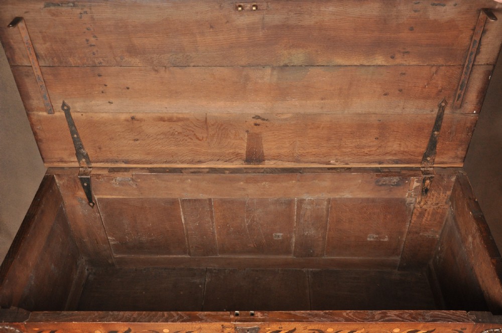 17th Century Yorkshire Coffer View XI