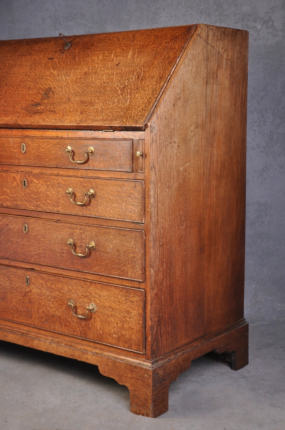 18th Century Oak Bureau  View XII
