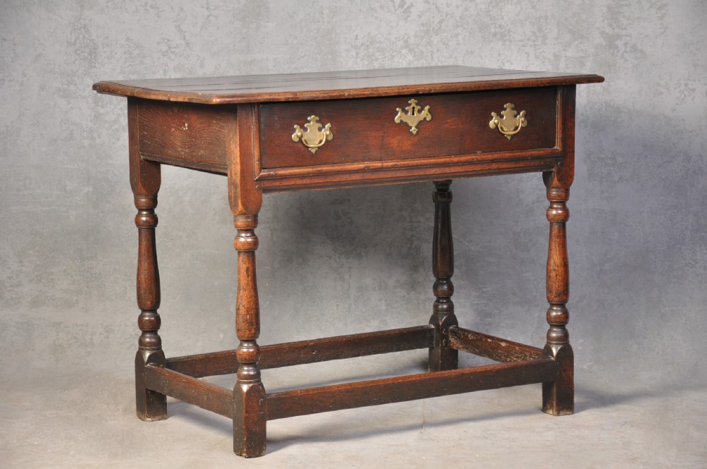 Early 18th Century Oak side table 