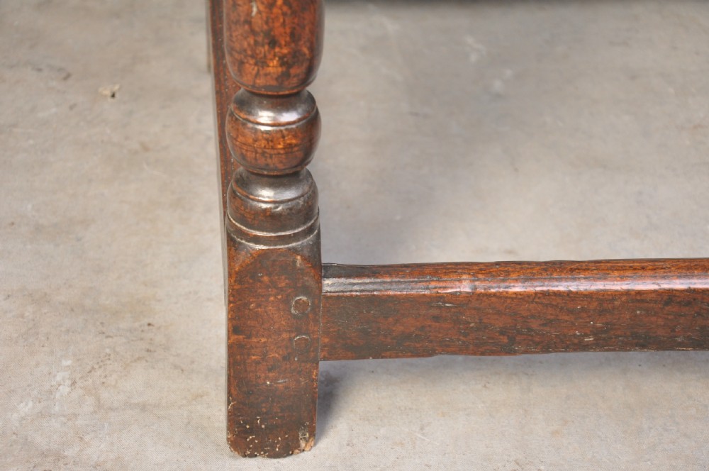 Early 18th Century Oak side table  View IV