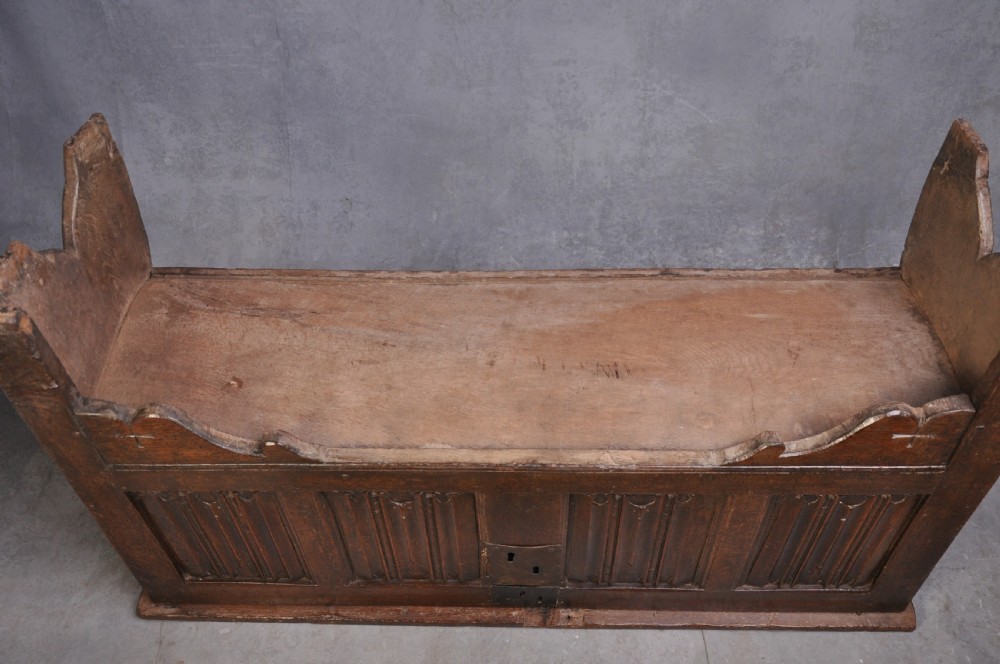  16th Century Oak Coffer View XI