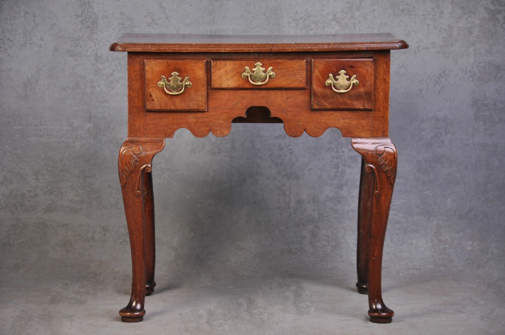 Early 18th Century Walnut Lowboy 