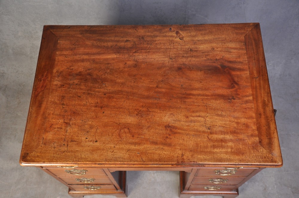  18th Century Mahogany Kneehole Dressing Chest View III