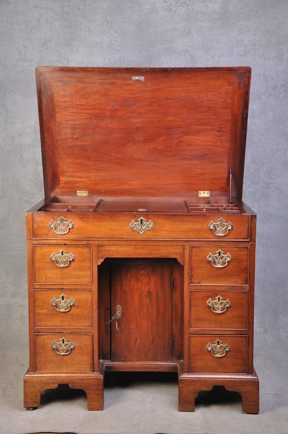  18th Century Mahogany Kneehole Dressing Chest View VI