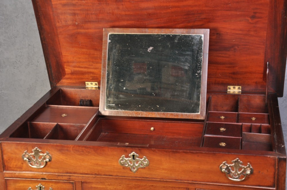  18th Century Mahogany Kneehole Dressing Chest View VIII