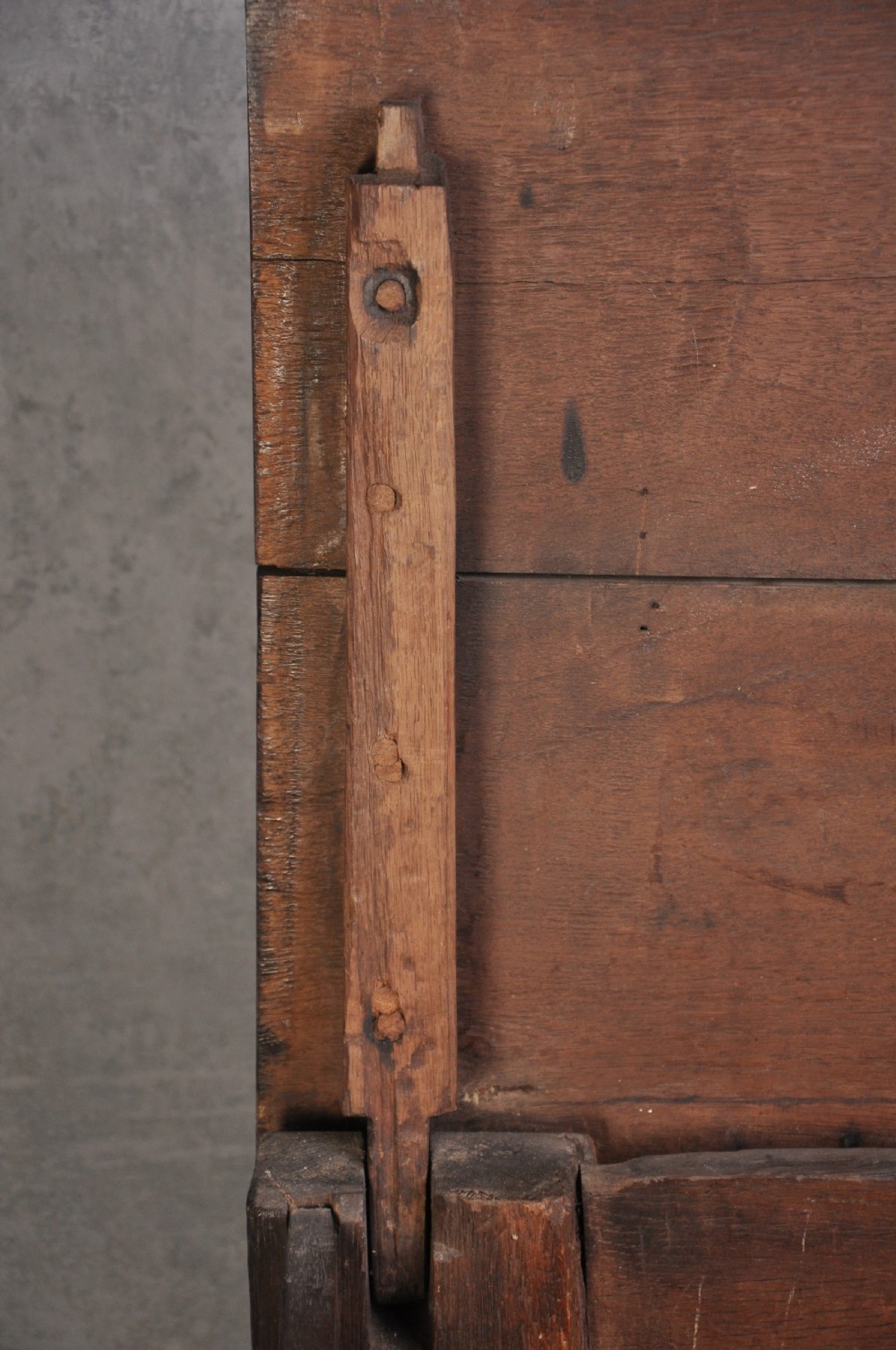 16th Century Oak Coffer View VI