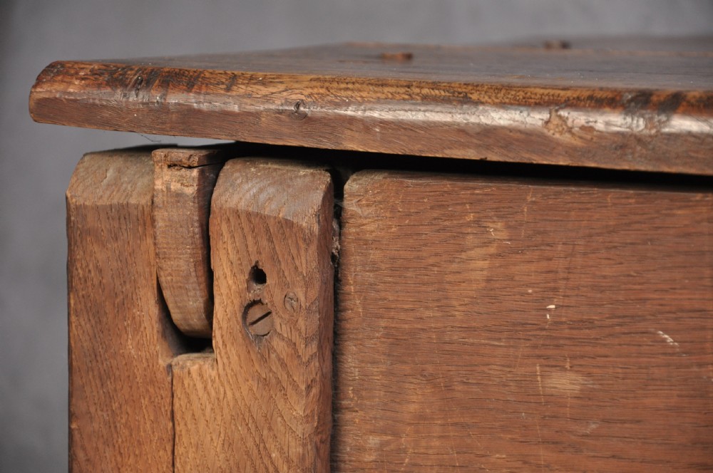 16th Century Oak Coffer View X