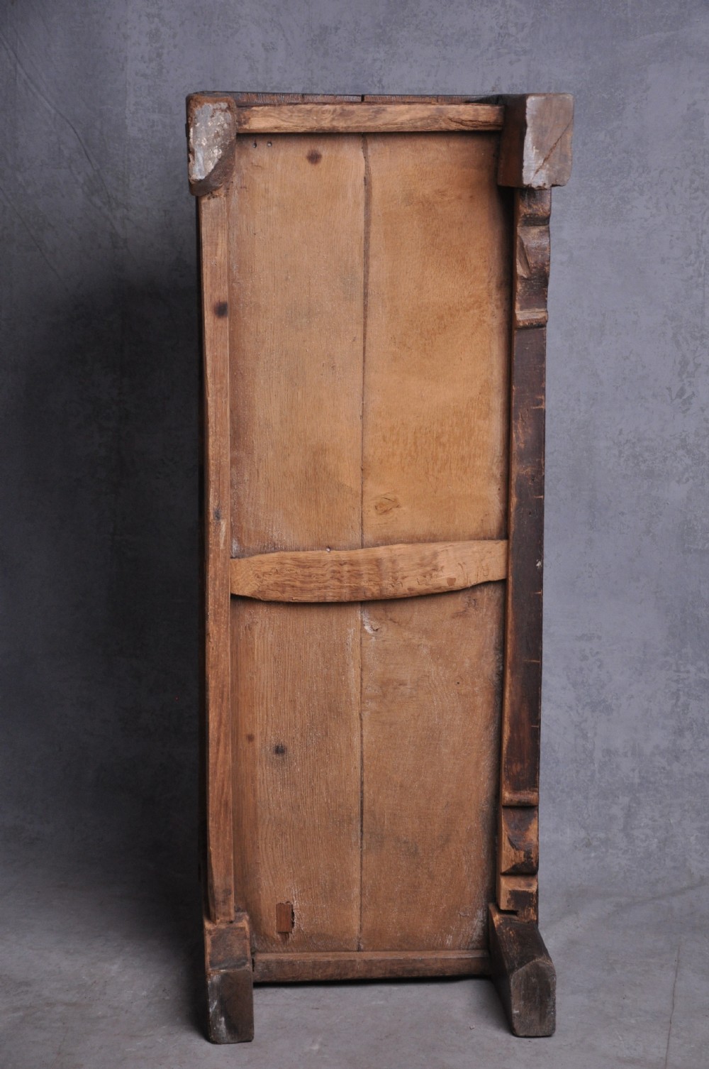 16th Century Oak Coffer View XII