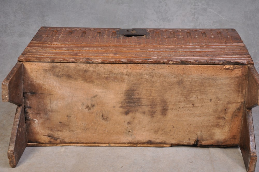 Small 17th Century Oak Plank Coffer View VIII