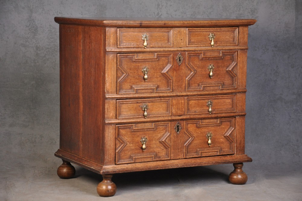 17th Century Oak Chest Of Drawers View II