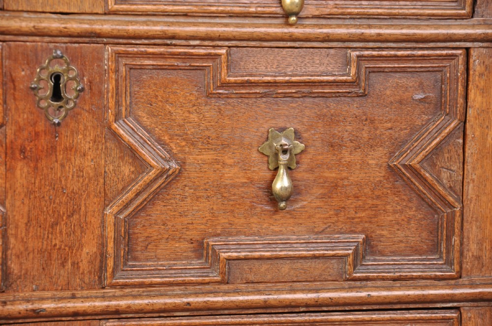 17th Century Oak Chest Of Drawers View III