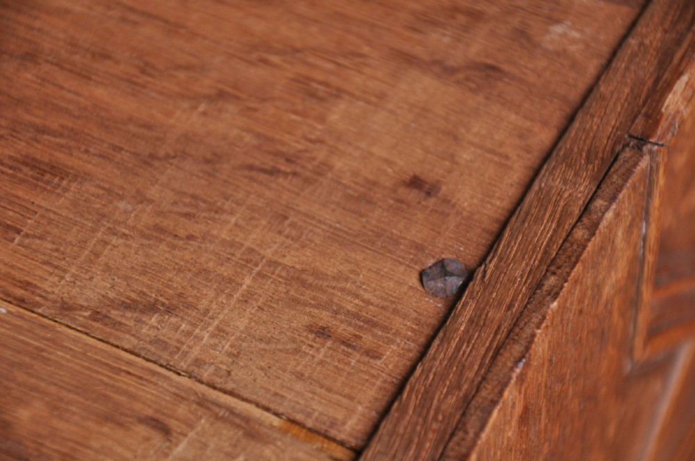 17th Century Oak Chest Of Drawers View VIII