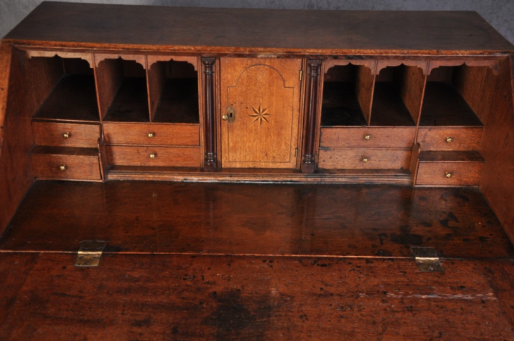 Early 18th Century Oak Bureau View V