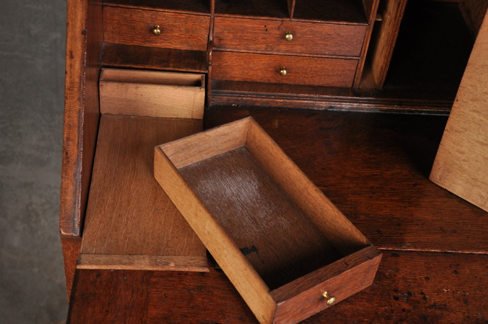 Early 18th Century Oak Bureau View IX