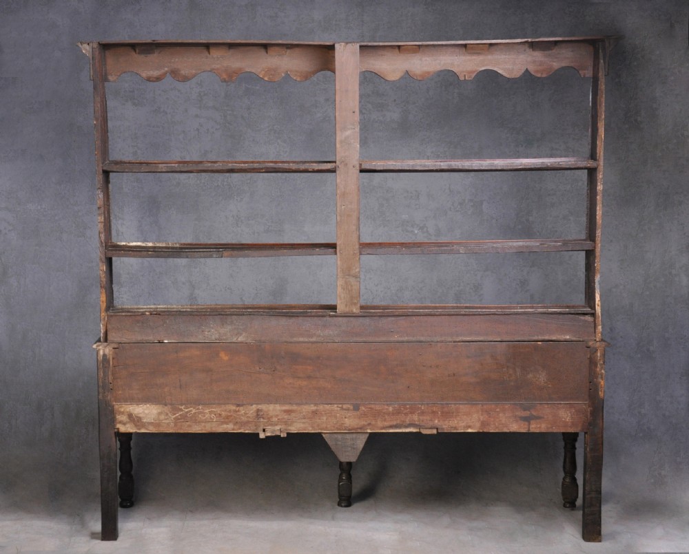 Early 18th Century Oak Dresser View XI