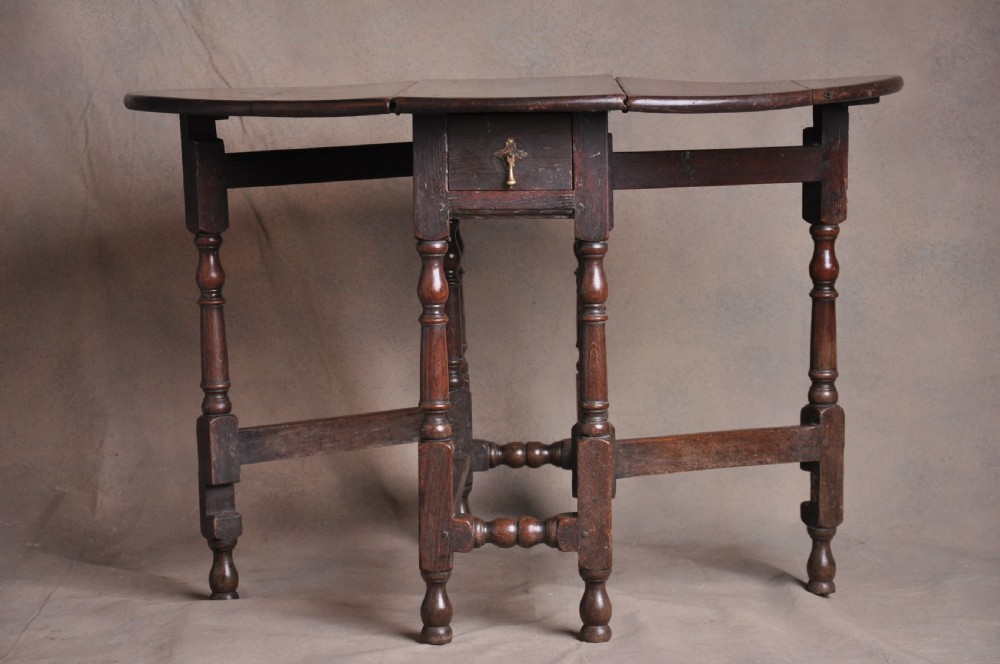 Small 17th Century Oak Gateleg Table View XII