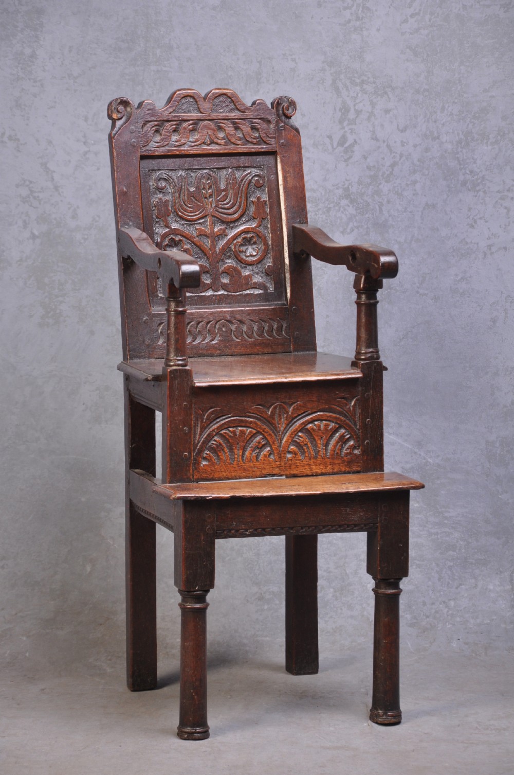 17th Century Yorkshire Child's high Chair
