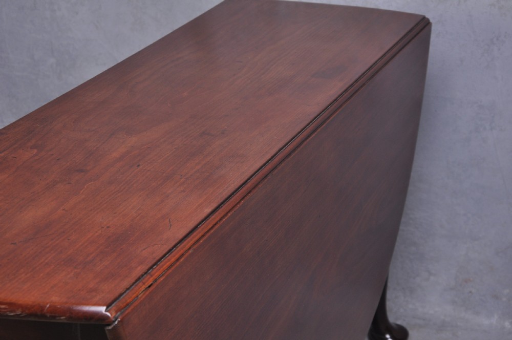 18th Century Mahogany Drop Leaf Table View IV