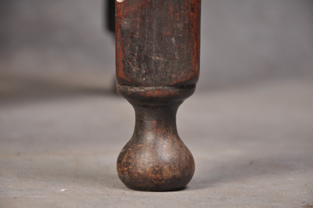 17th Century Oak Gateleg Table View VI
