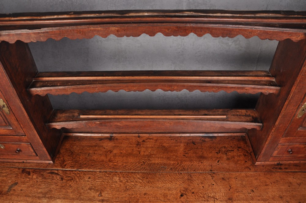 18th Century Oak Shropshire Dresser  View IX