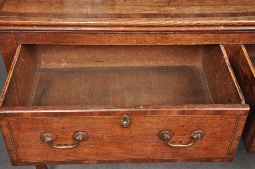 18th Century Oak Shropshire Dresser  View XI