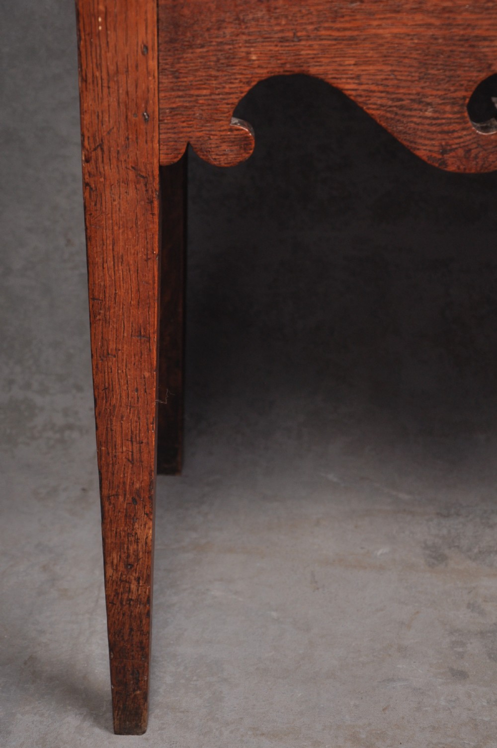 18th Century Oak Shropshire Dresser  View XIII