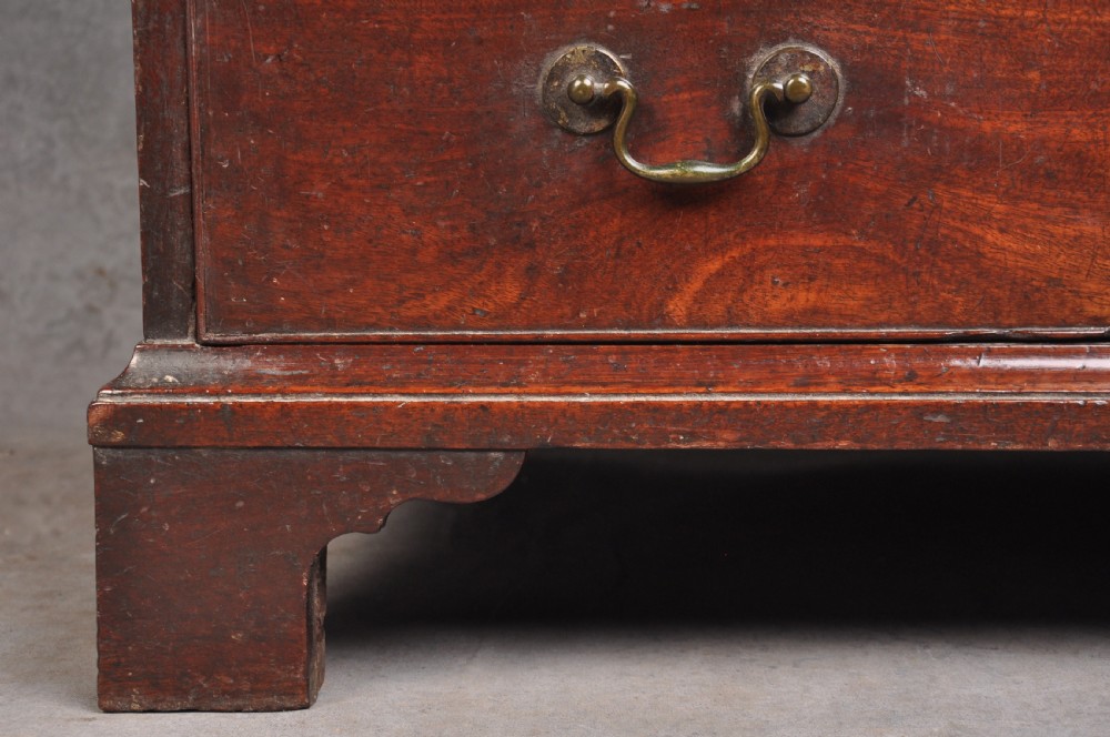 18th Century Mahogany Chest of Drawers  View IV