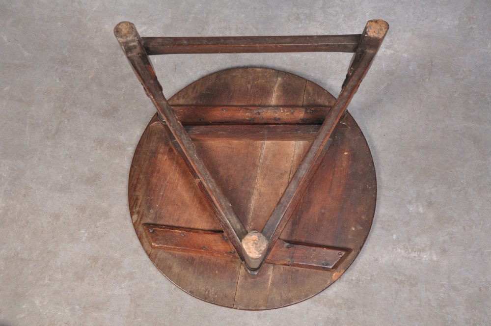 17th Century Oak Cricket Table View IV